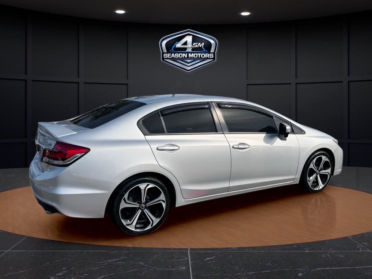 Photo 12 of this Honda Civic Sedan