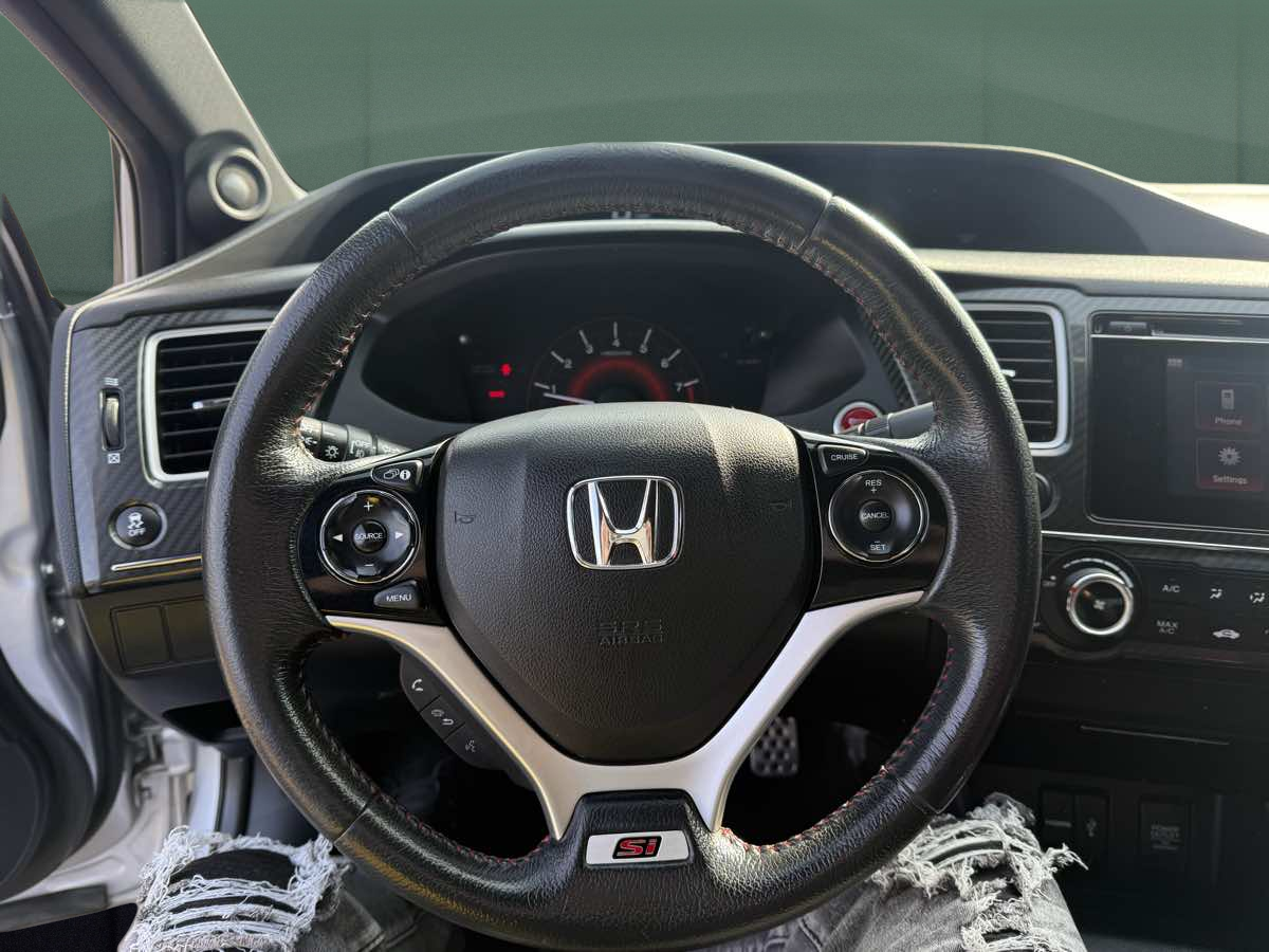 Photo 21 of this Honda Civic Sedan