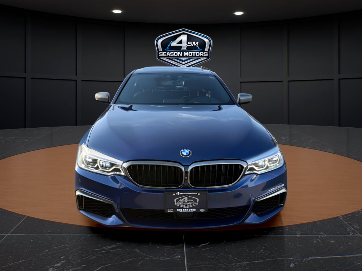 Photo 2 of this BMW 5 Series