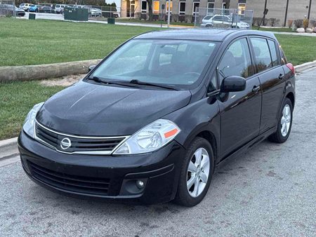 2010 Nissan Versa 1.8 SL