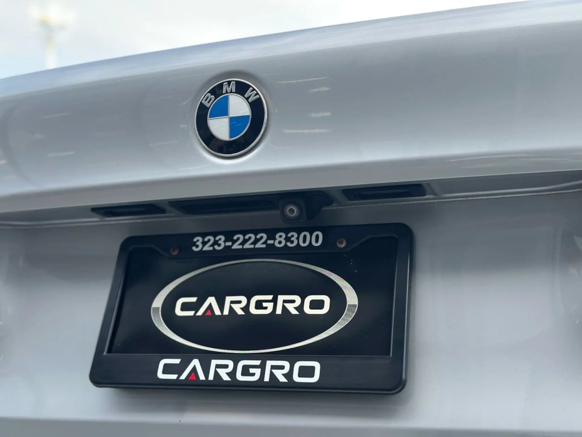 2018 BMW 5 Series 530e - Photo 47