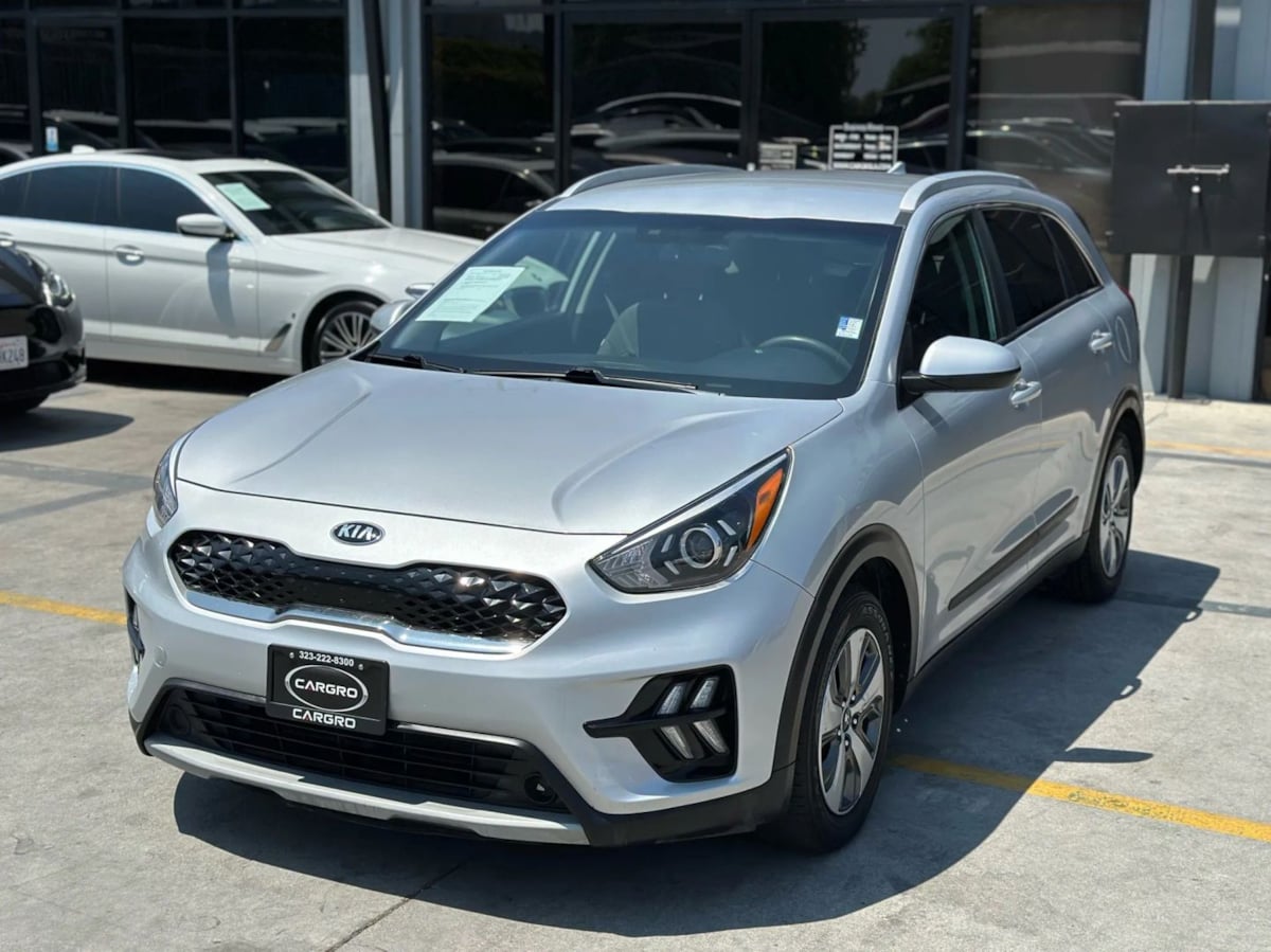 2020 Kia Niro LX - Photo 2