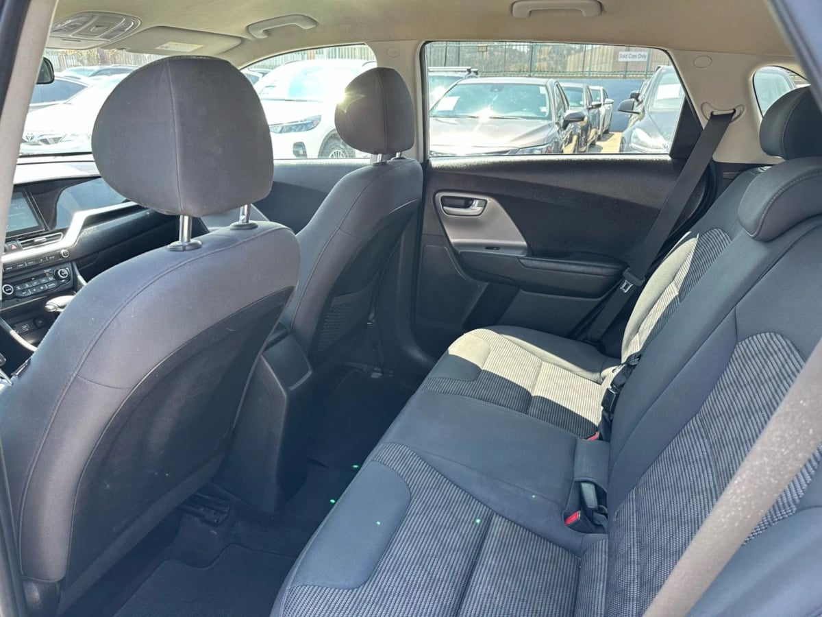 2020 Kia Niro LX - Photo 33
