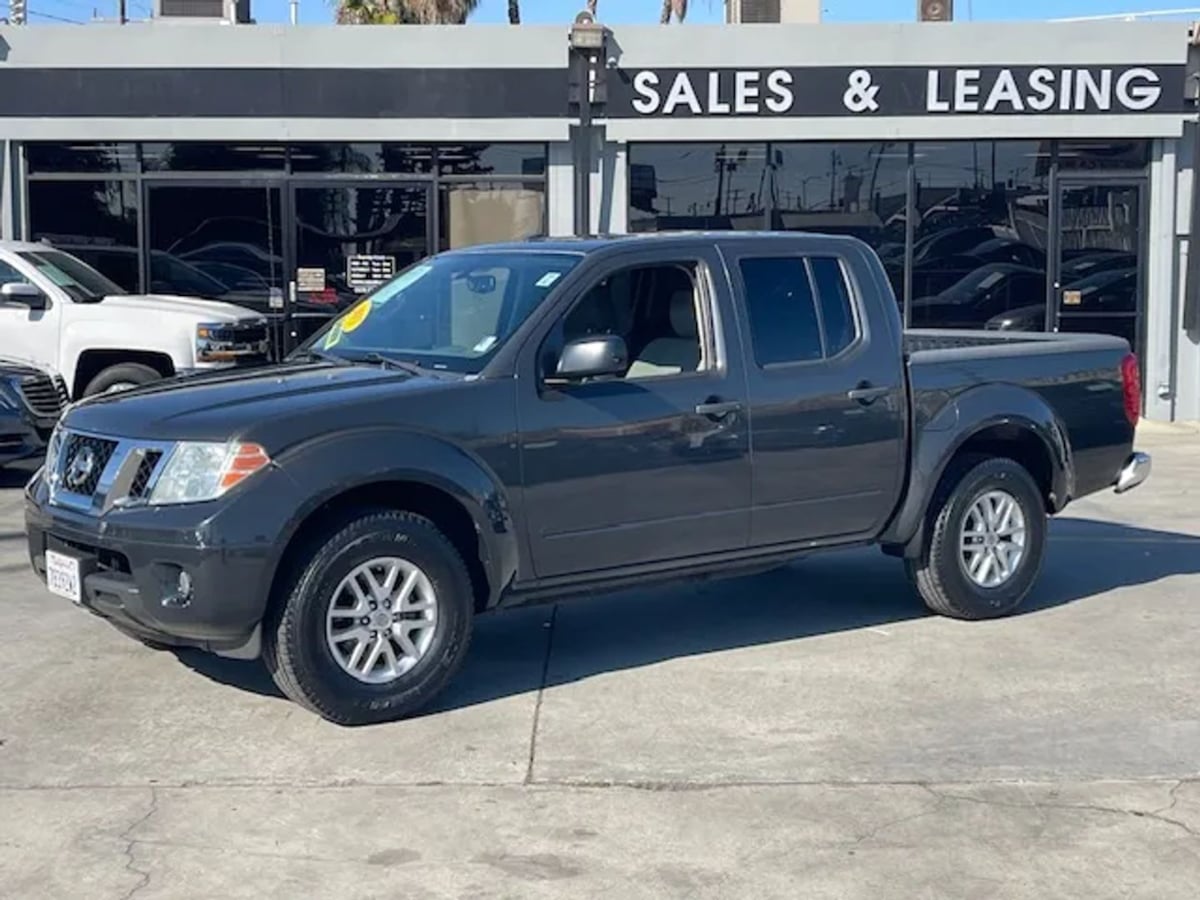 2015 Nissan Frontier SV - Photo 7