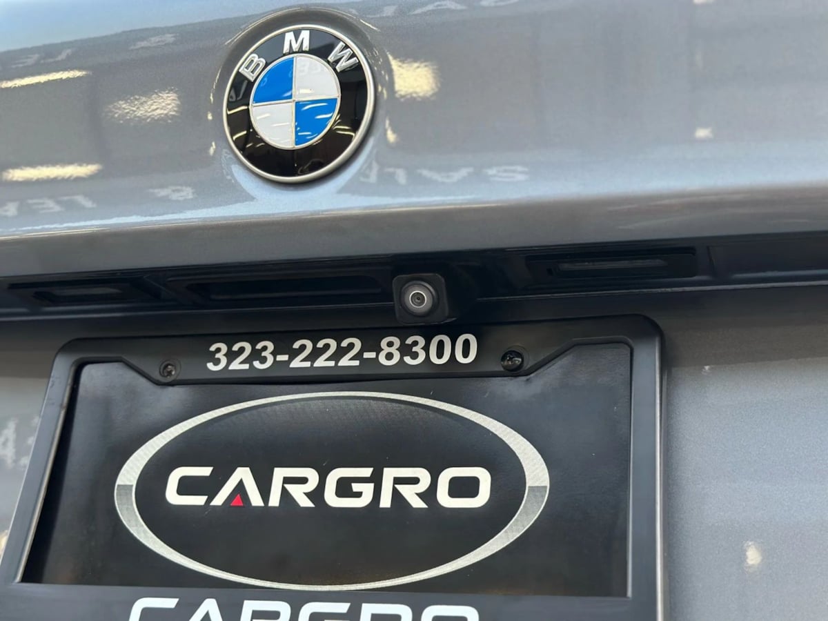 2018 BMW 5 Series 530e - Photo 37