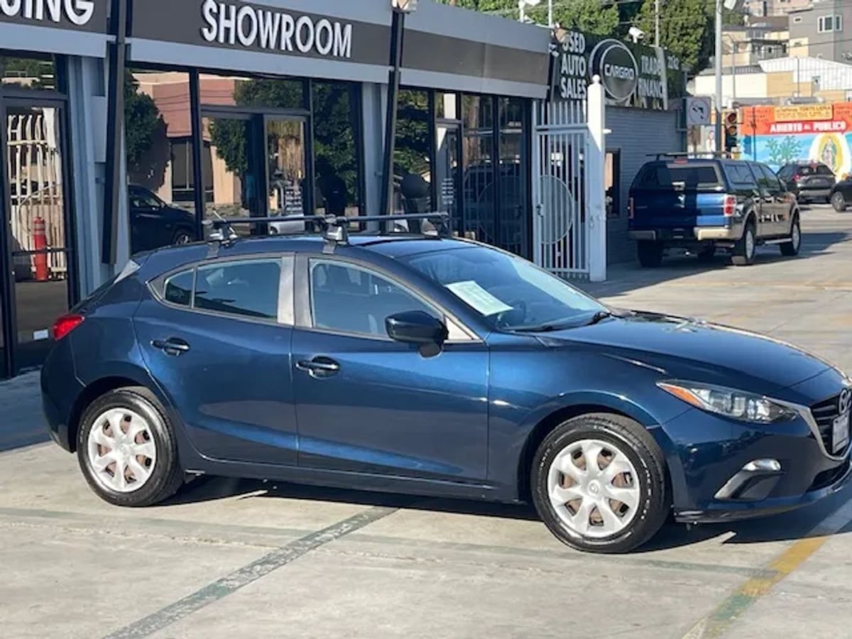 2016 Mazda MAZDA3 i Sport - Photo 3