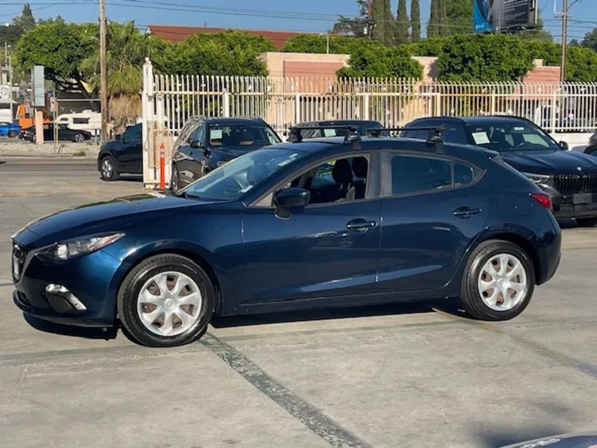 2016 Mazda MAZDA3 i Sport - Photo 9