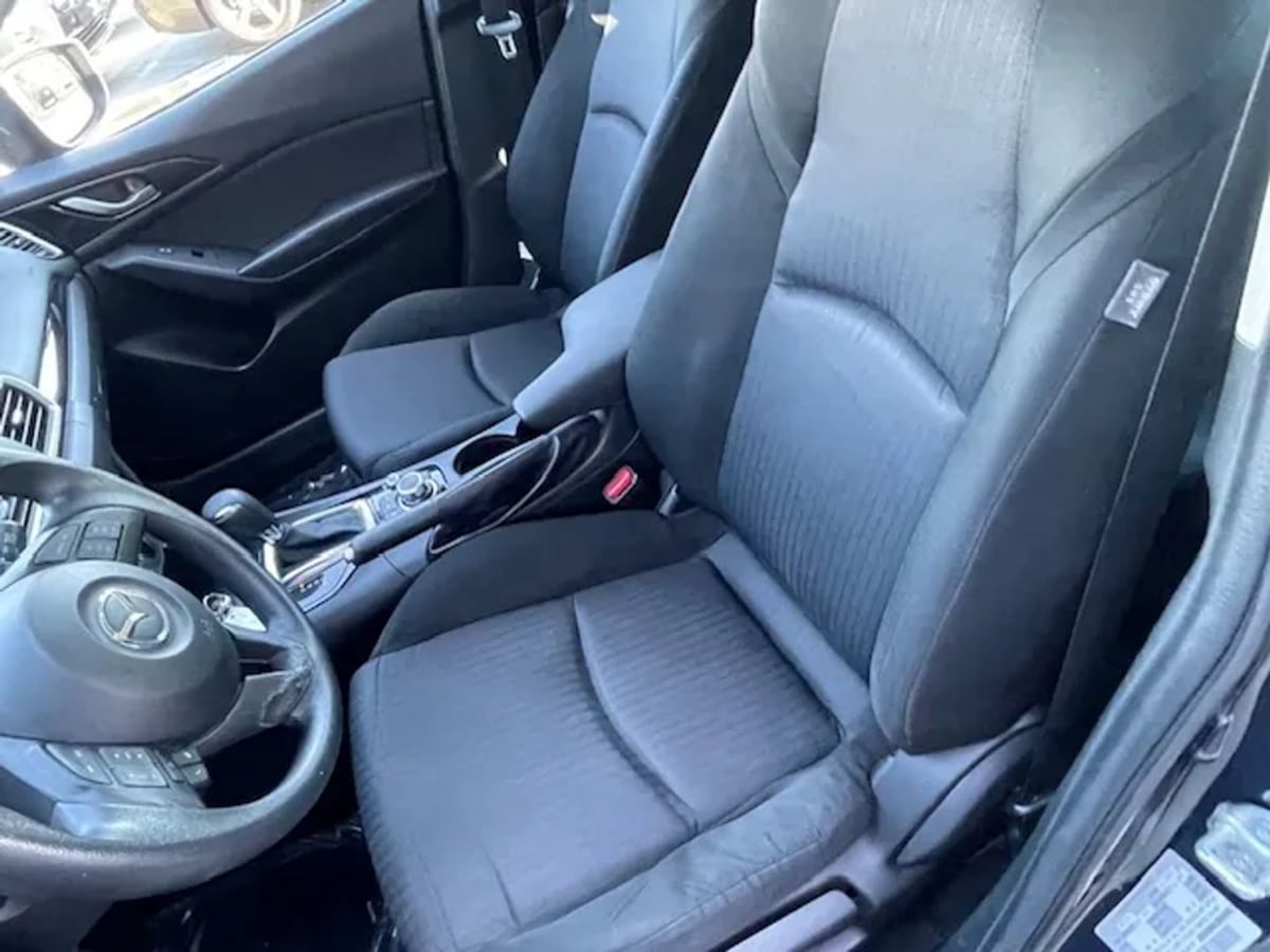 2016 Mazda MAZDA3 i Sport - Photo 26
