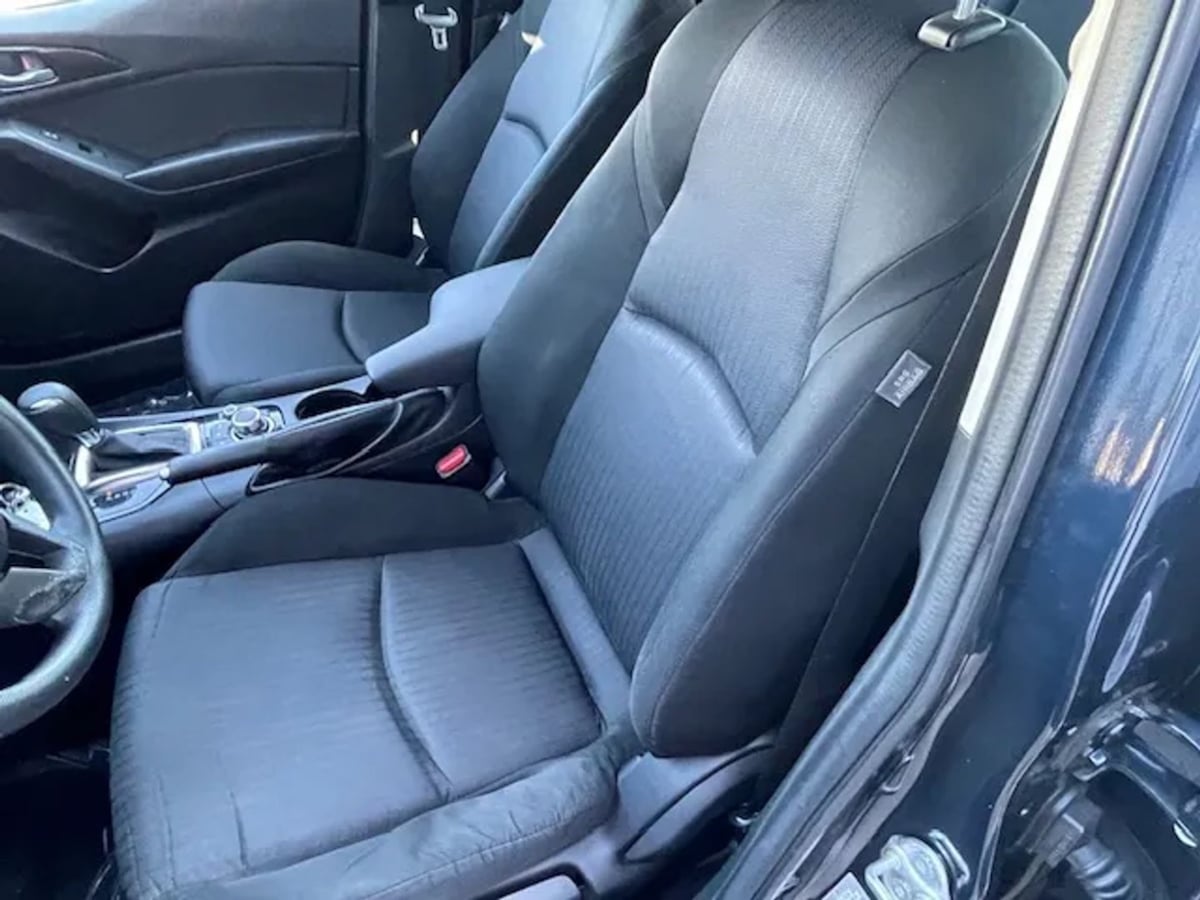 2016 Mazda MAZDA3 i Sport - Photo 27