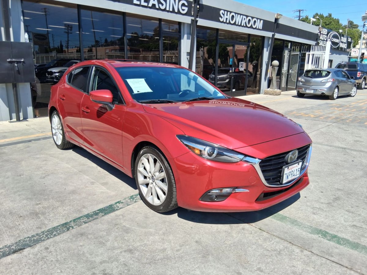 2017 Mazda MAZDA3 Grand Touring Hatchback