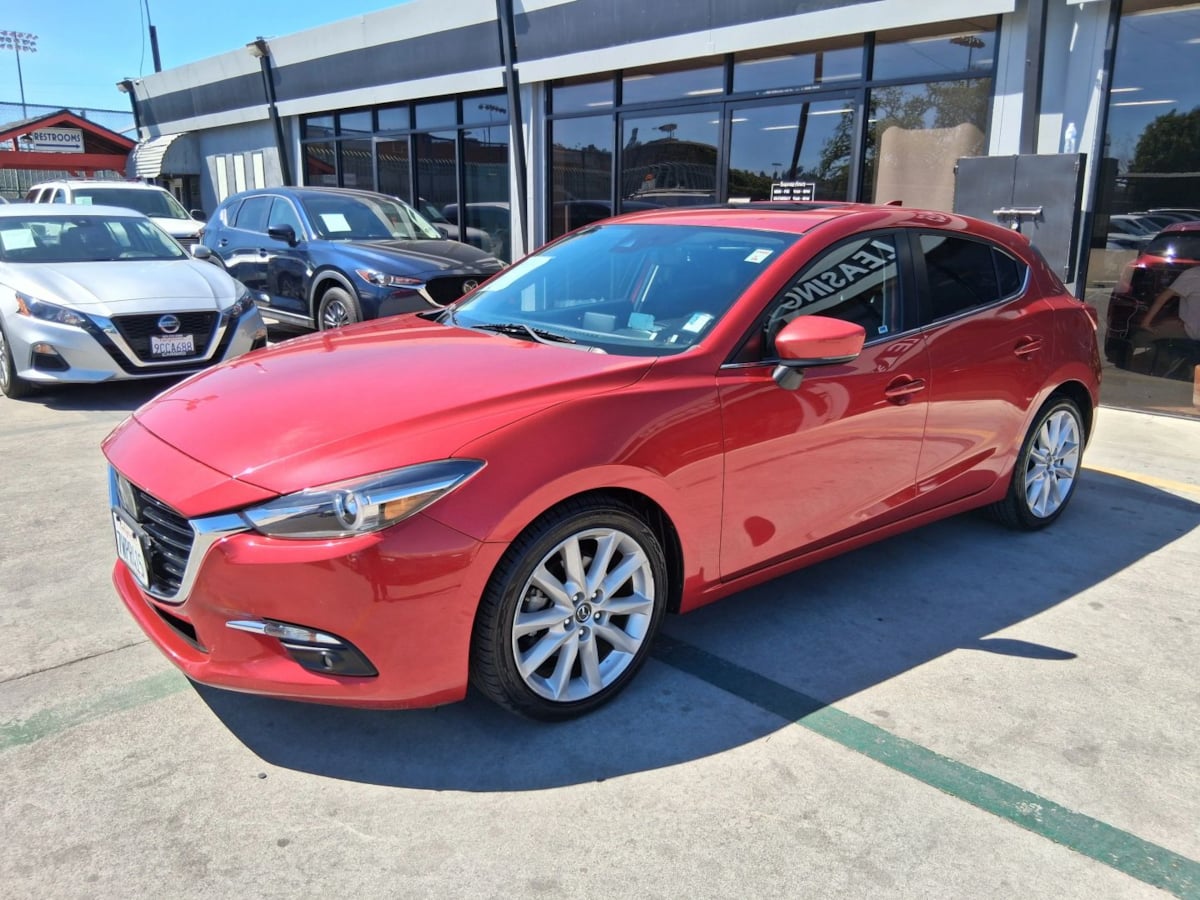 2017 Mazda Mazda3 Grand Touring - Photo 8