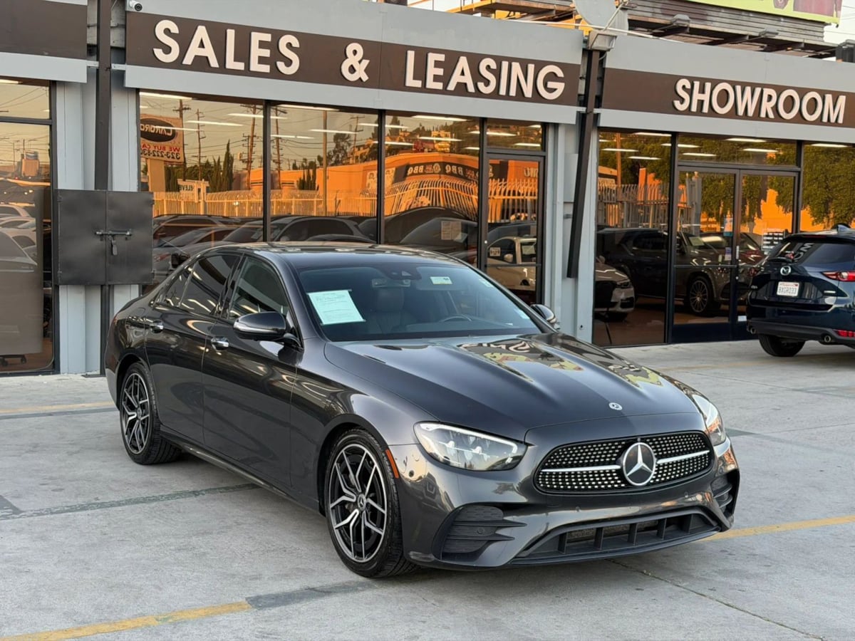 2021 Mercedes-Benz E-Class E350's photo
