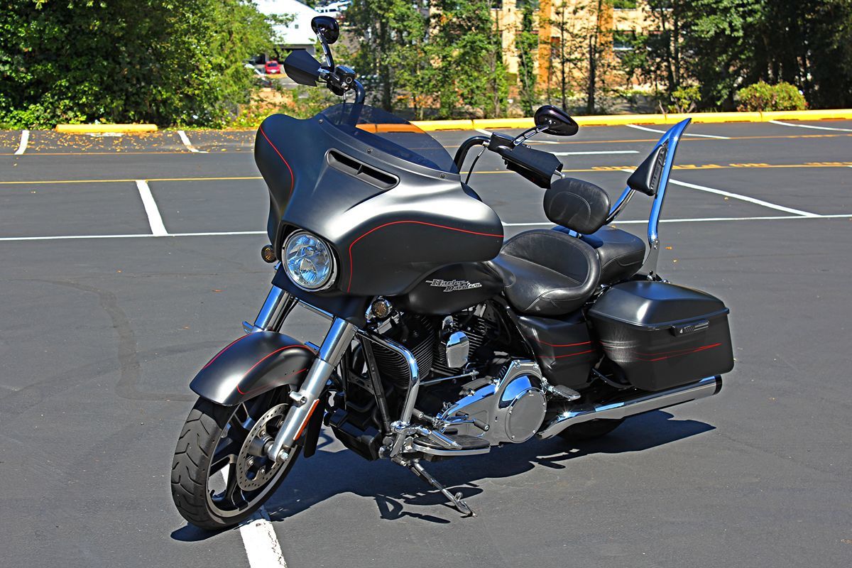 2016 Harley-Davidson Street Glide Special