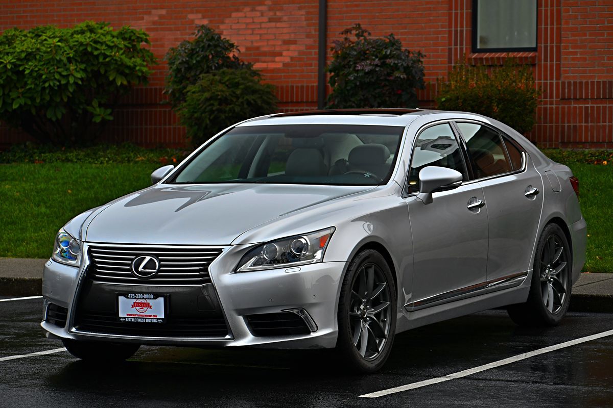 2013 Lexus LS 460 