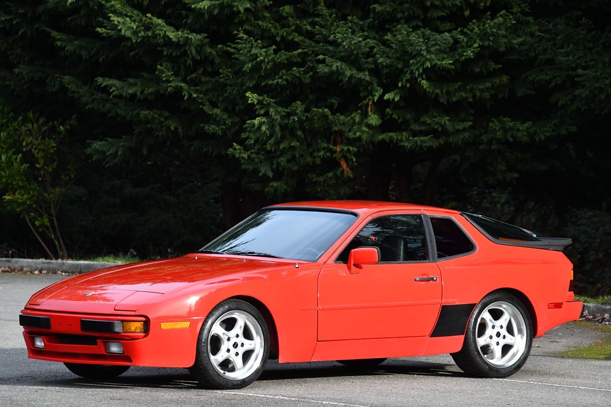 1984 Porsche 944 