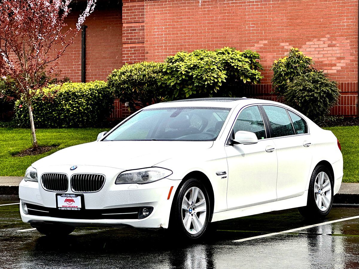 2012 BMW 5 Series 528i xDrive