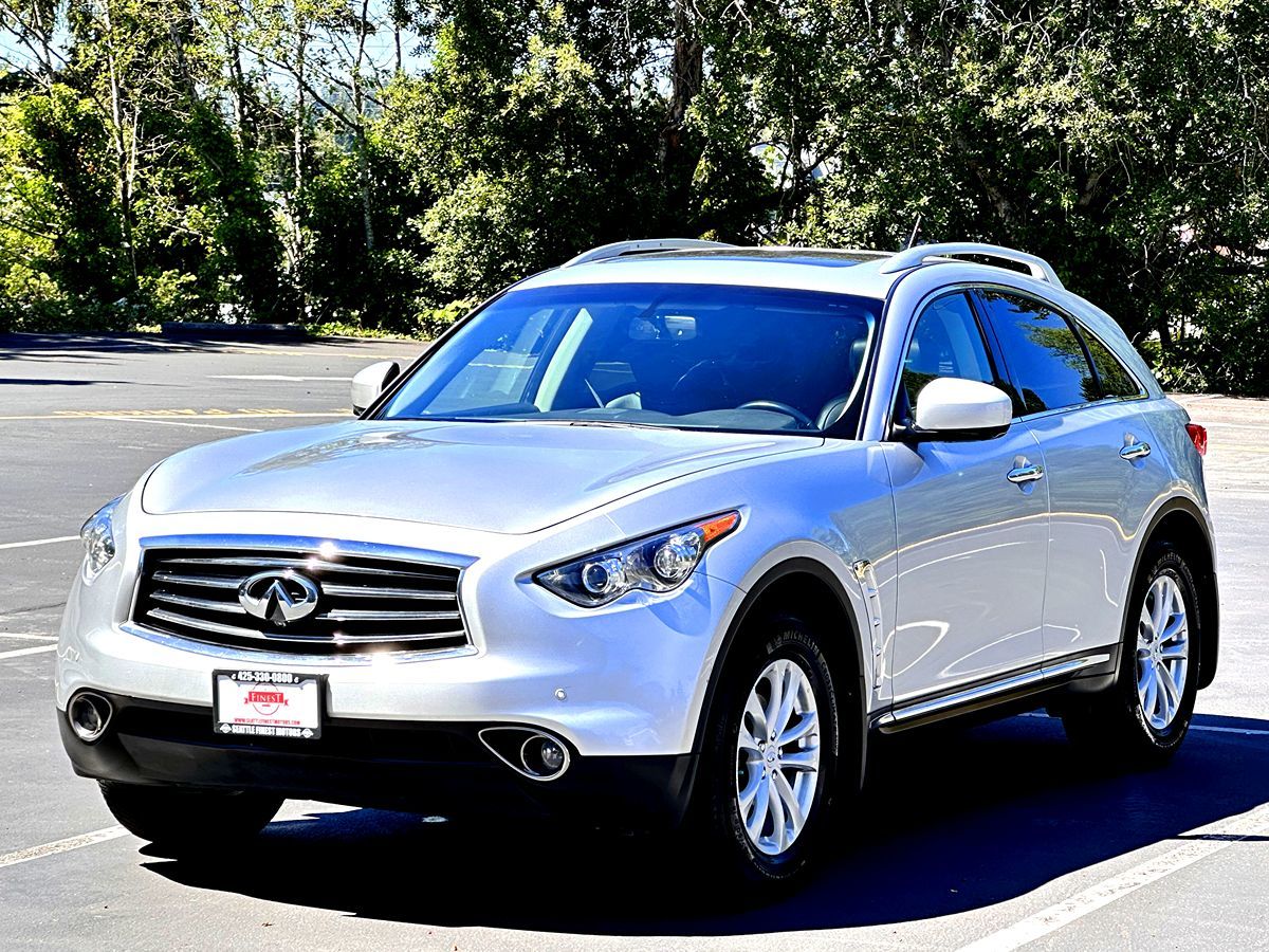 Sold 2012 INFINITI FX35 in Lynnwood