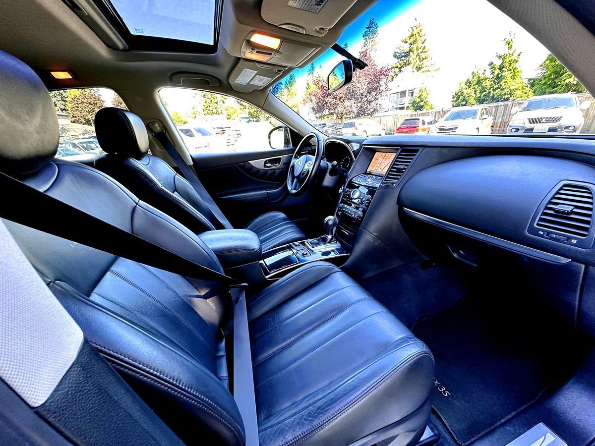 Tested: 2017 Infiniti QX70 AWD, image size:1200x900