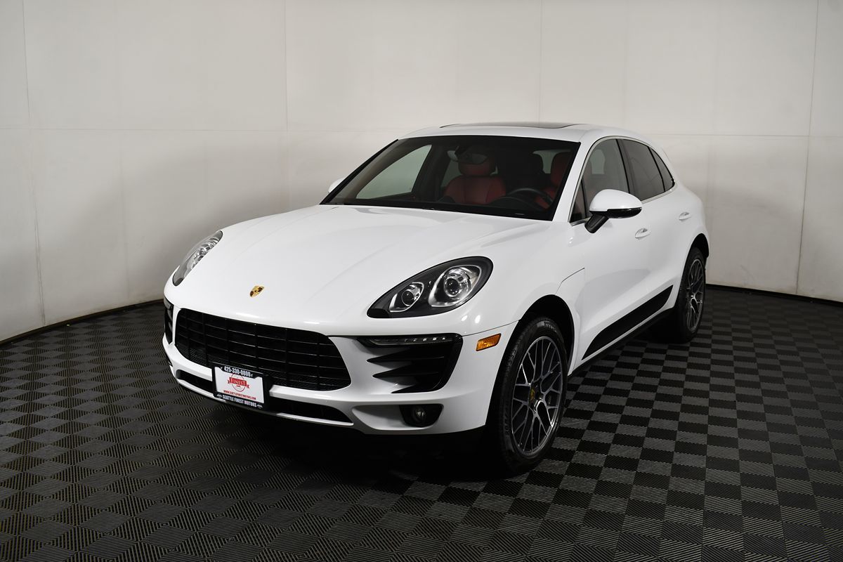 2016 Porsche Macan S