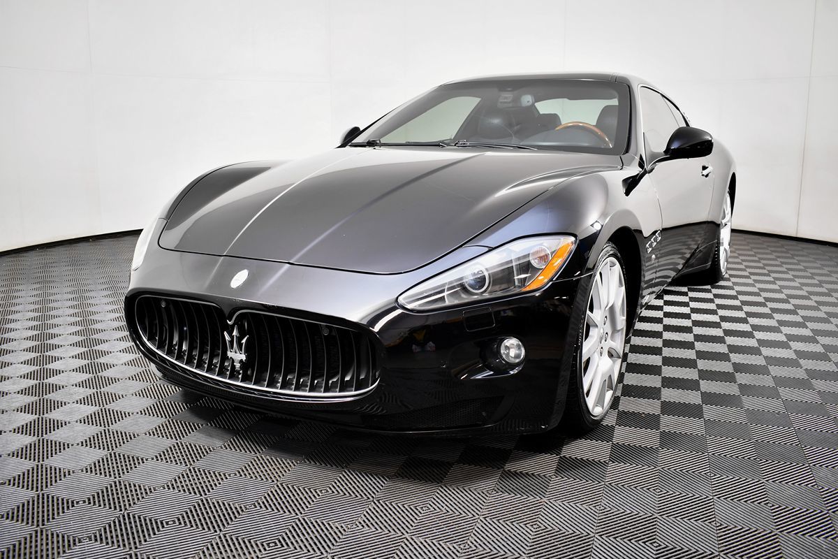 2011 Maserati Granturismo Automatic photo 3
