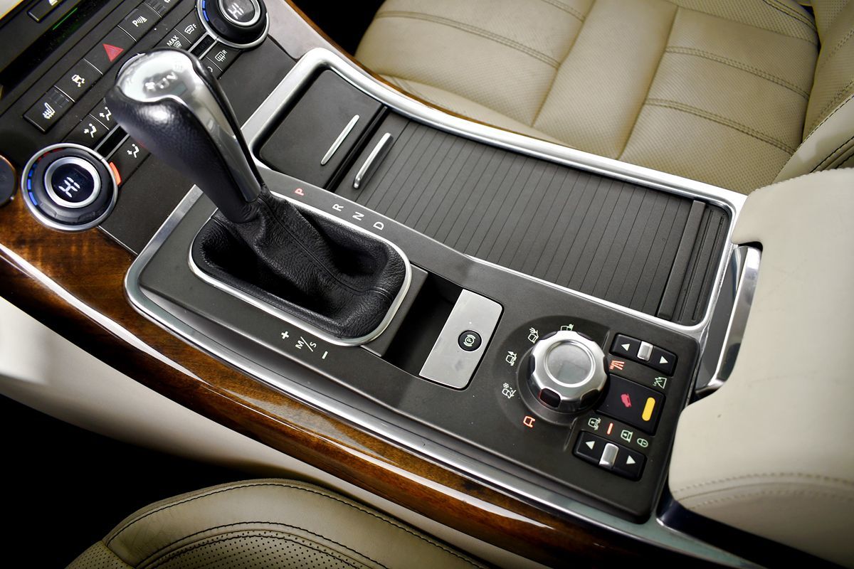 2010 Land Rover Range Rover Sport HSE - Photo 30