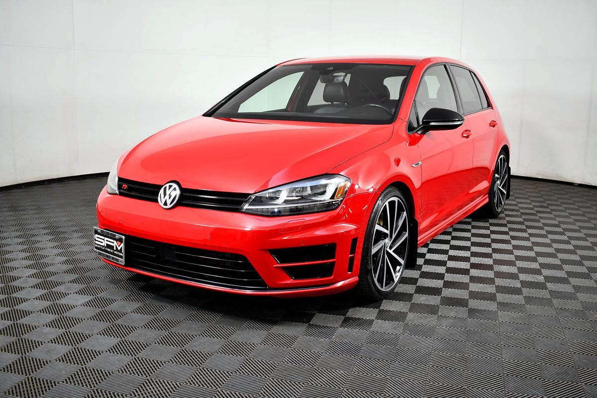 2017 Volkswagen Golf R Base photo 3