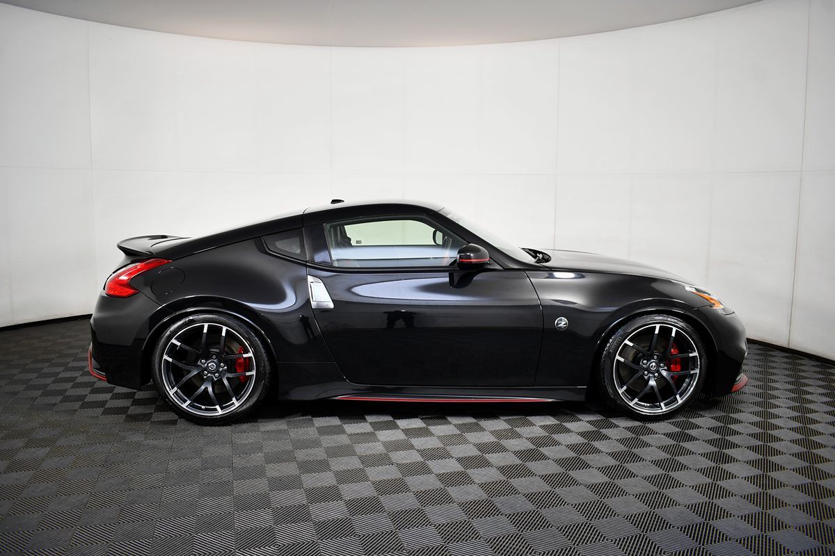 Sold 2017 Nissan 370Z 370Z NISMO in Lynnwood