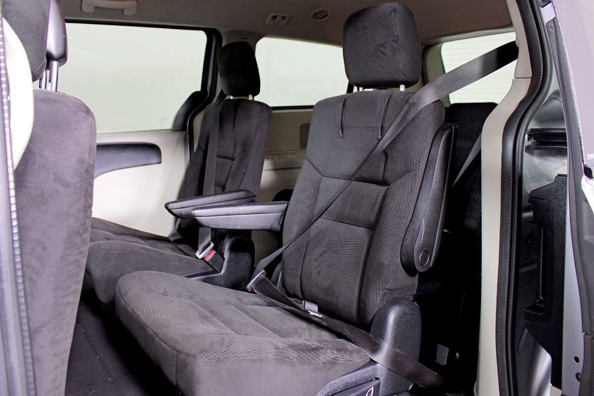 Stow And Go Seats Minivan Seat Chevrolet Town And Country Van