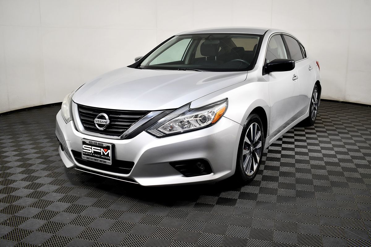 Sold 2017 Nissan Altima 2.5 SV in Lynnwood