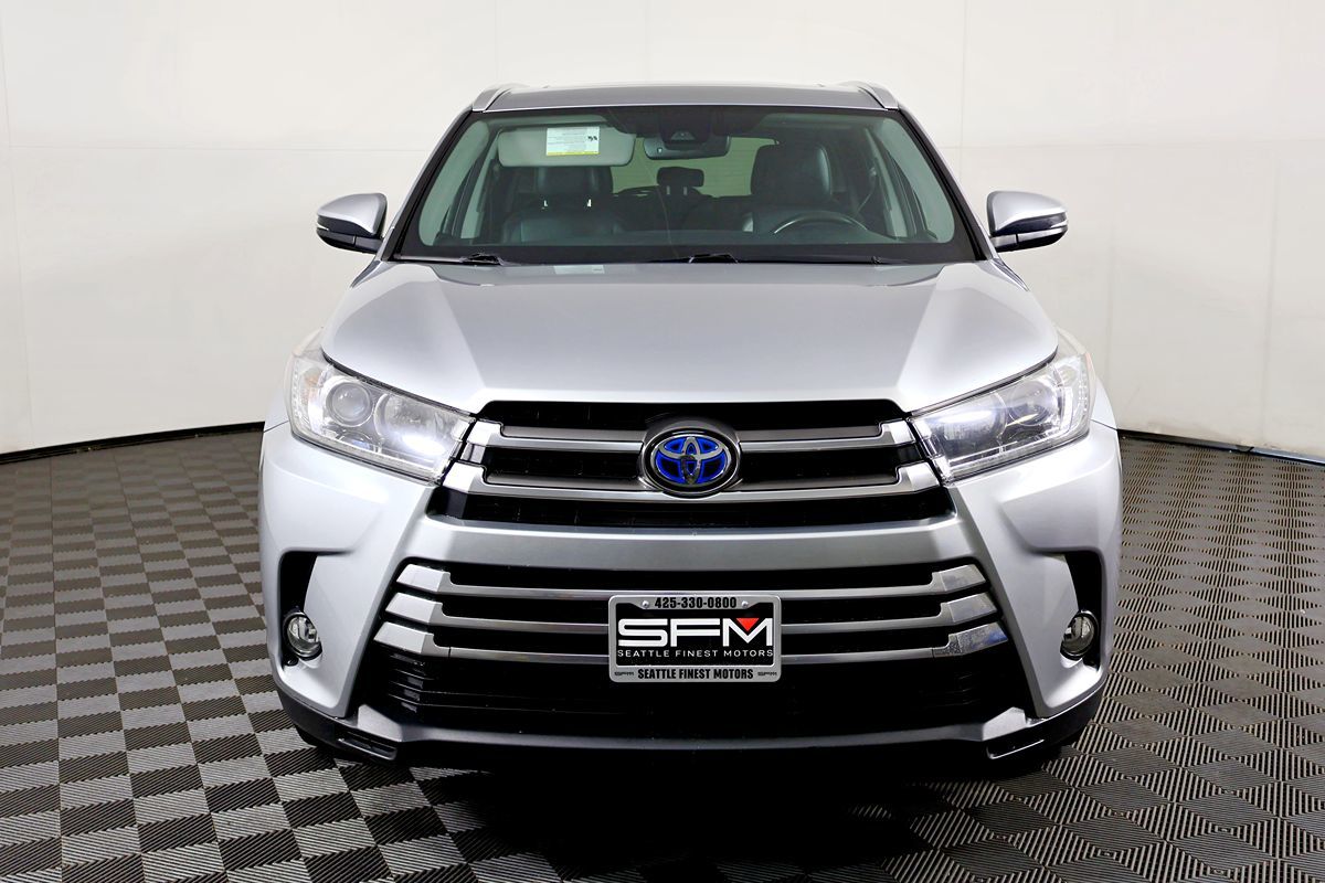 2017 Toyota Highlander Hybrid XLE photo 3