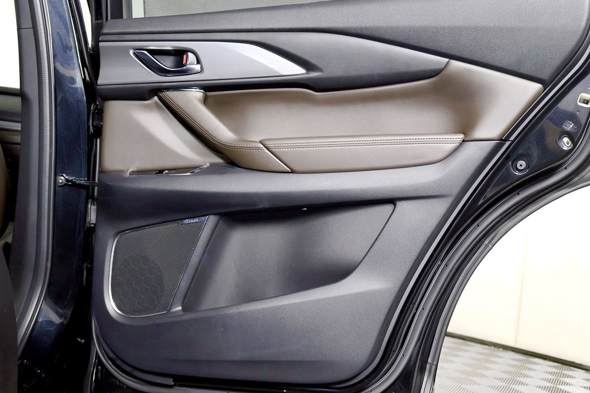 確認専用ページ Sold 2022 Mazda CX-9 Signature in Lynnwood