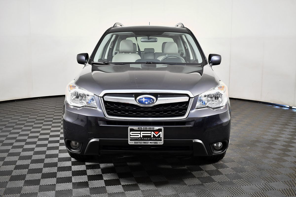 2014 Subaru Forester 2.5i Limited photo 4