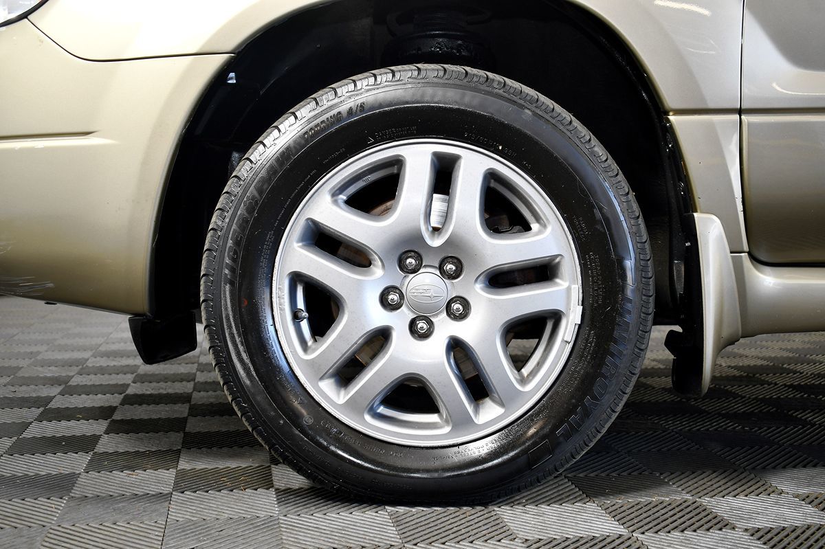 2008 Subaru Forester X photo 39