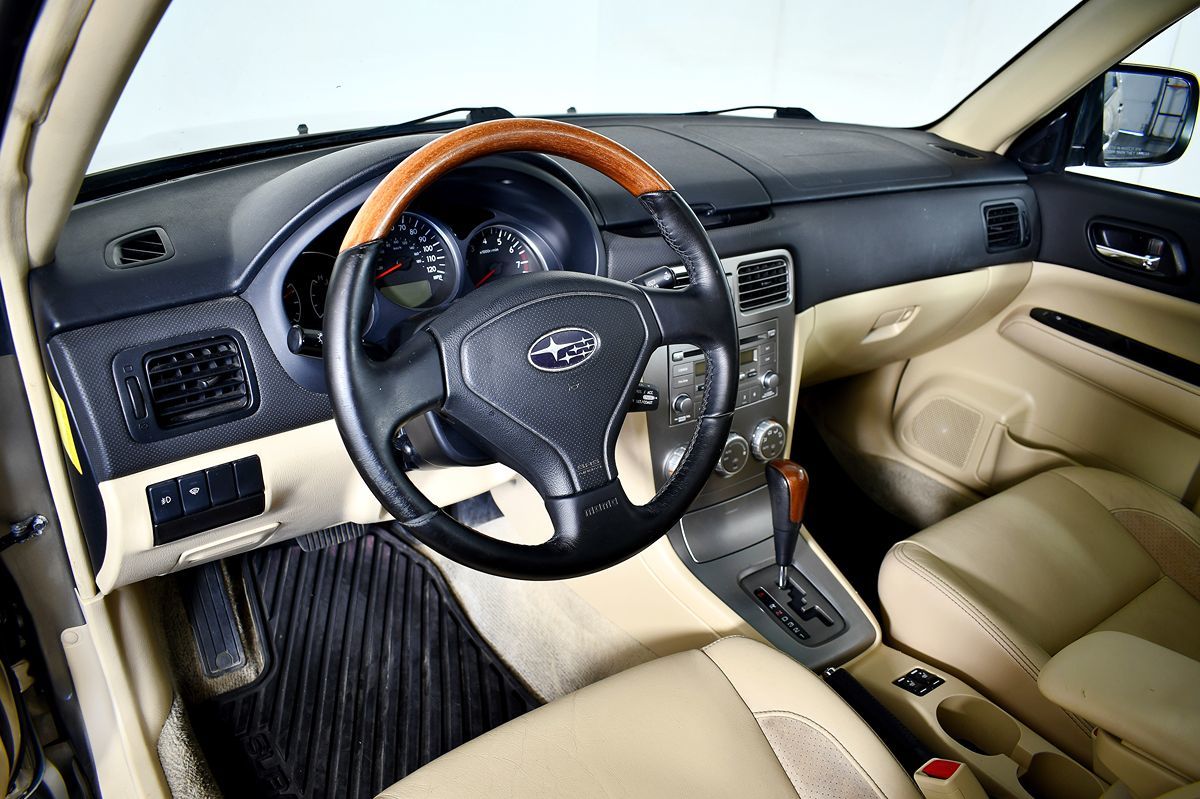 2008 Subaru Forester X photo 19