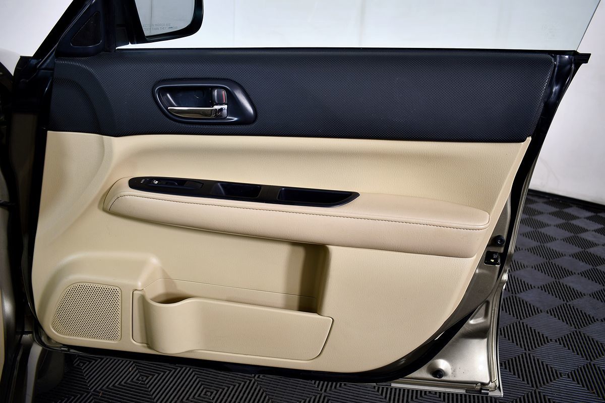 2008 Subaru Forester X photo 29