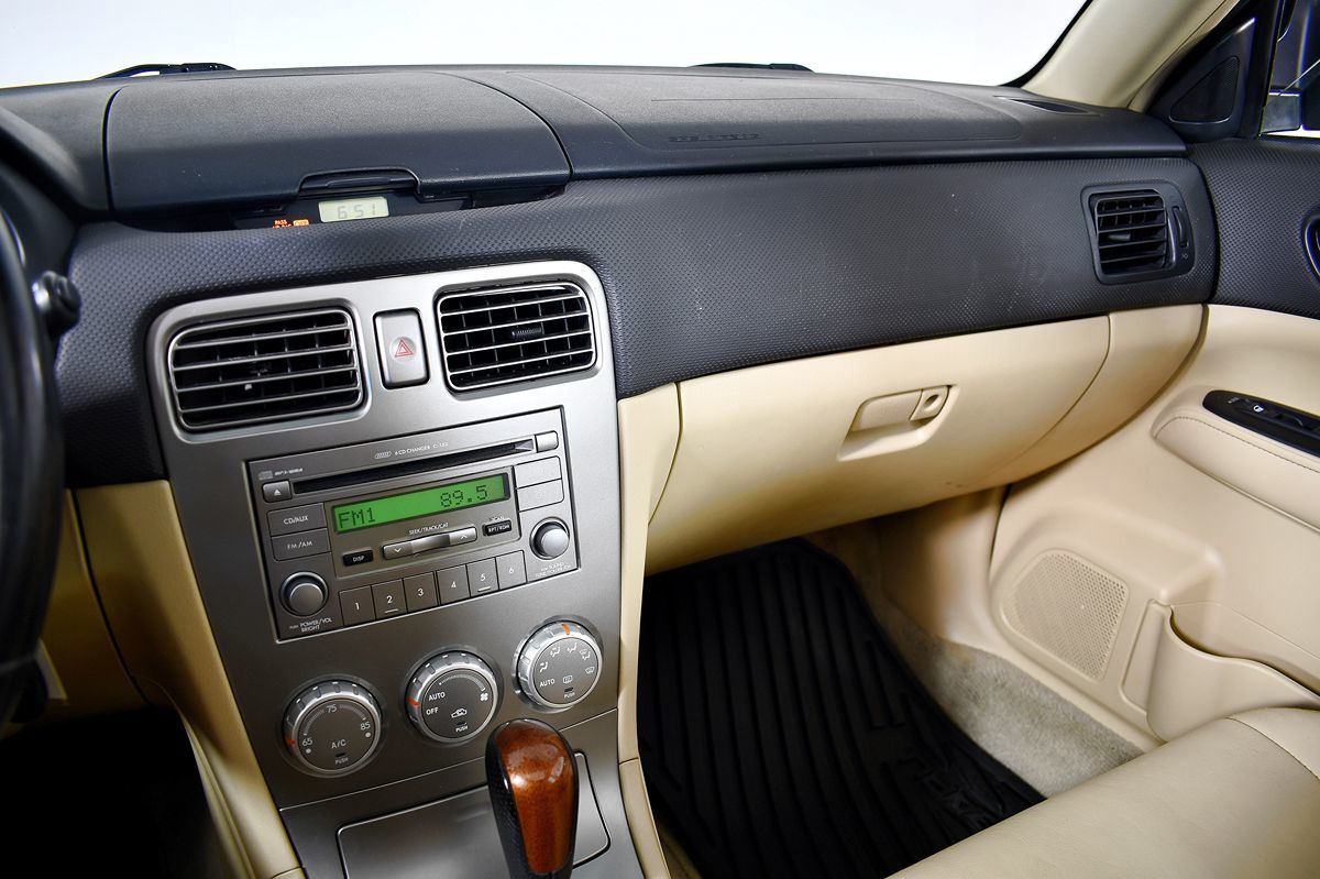 2008 Subaru Forester X photo 22