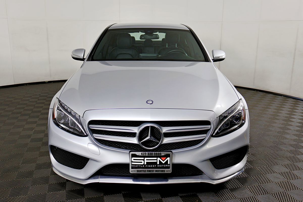 2015 Mercedes Benz C 300 4MATIC Sedan photo 3