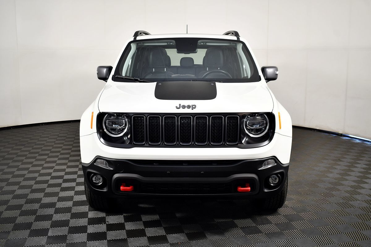 2020 Jeep Renegade Trailhawk photo 3