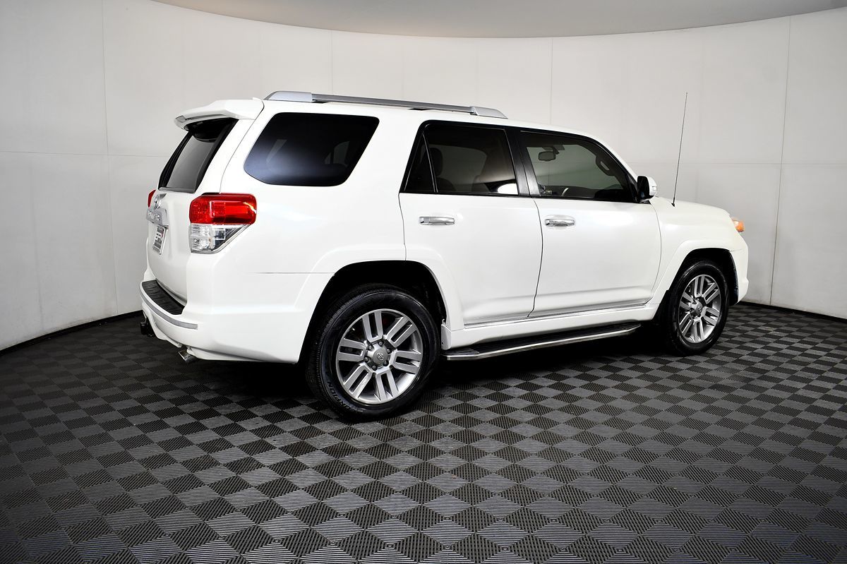 2013 Toyota 4Runner Limited photo 7