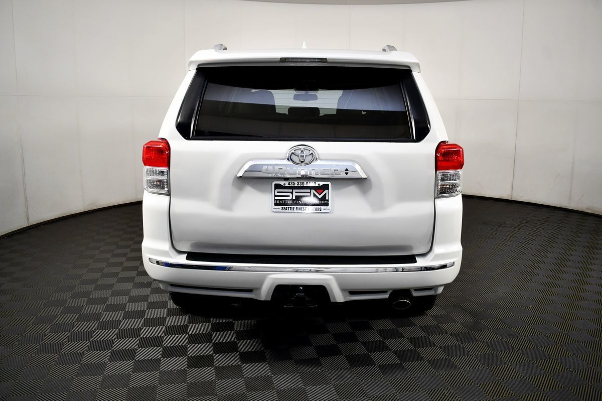 2013 Toyota 4Runner Limited photo 9