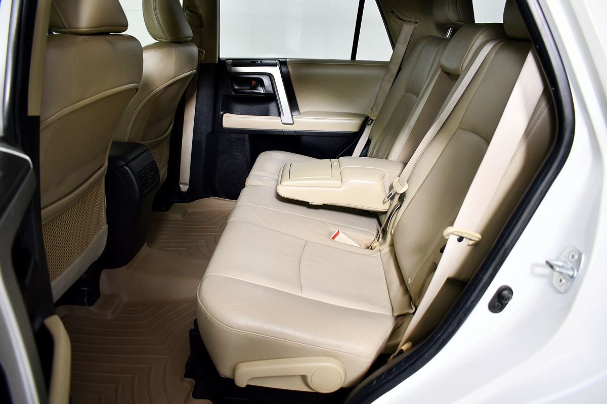 2013 Toyota 4Runner Limited photo 42