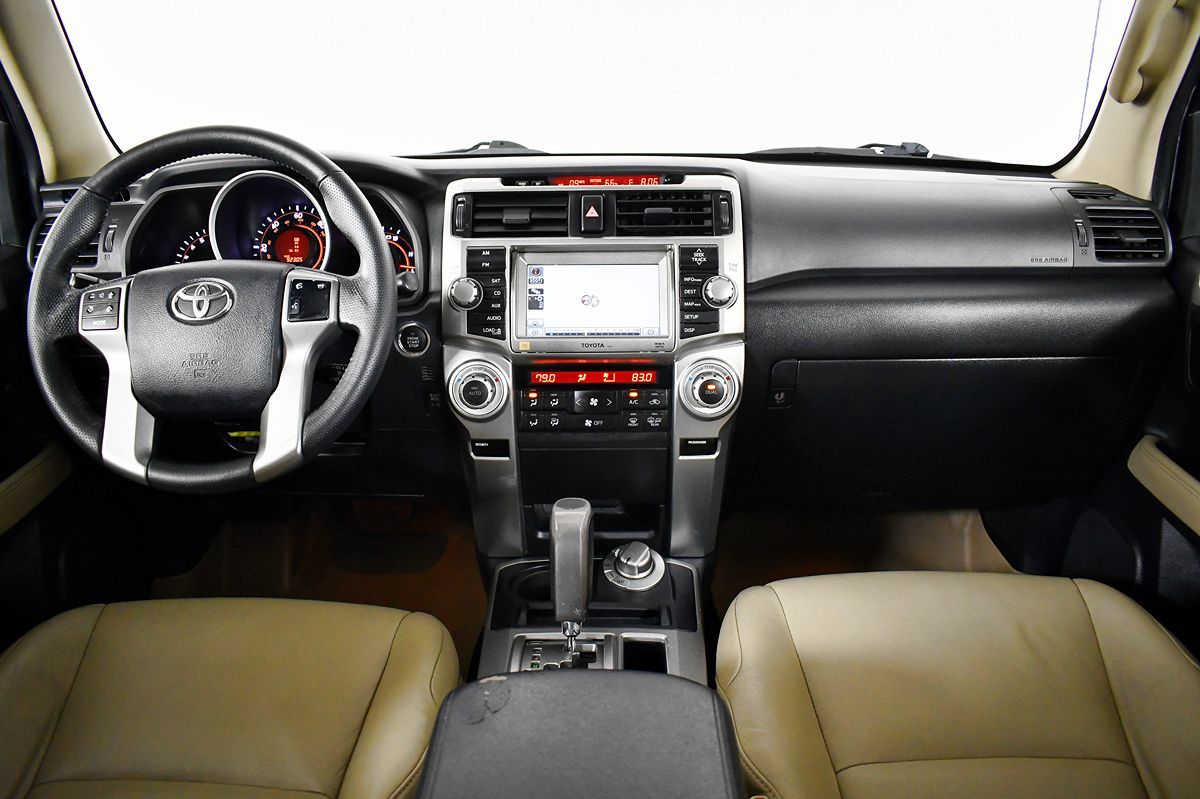 2013 Toyota 4Runner Limited photo 19