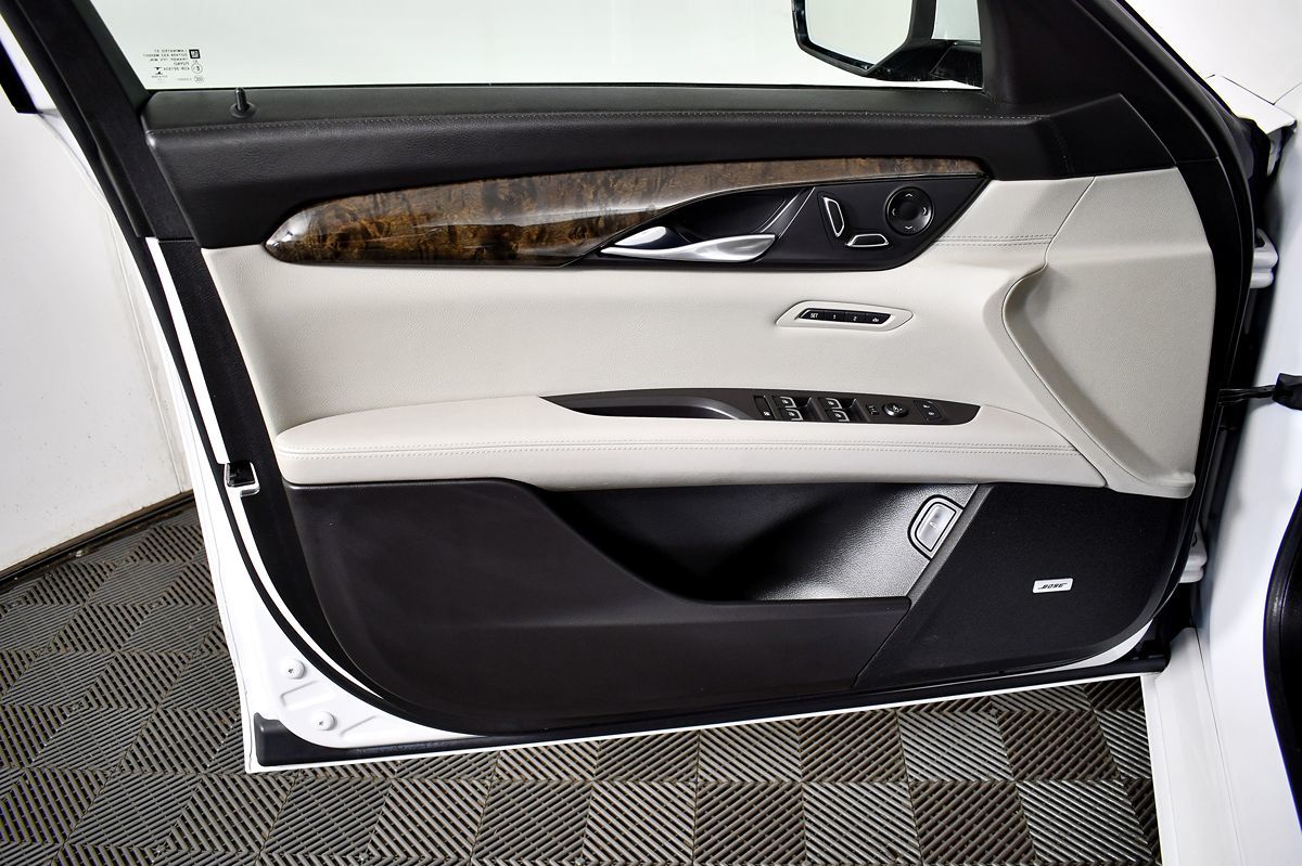 2018 Cadillac CT6 Luxury photo 13
