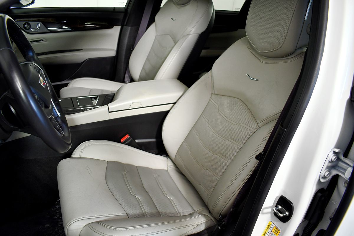2018 Cadillac CT6 Luxury photo 18