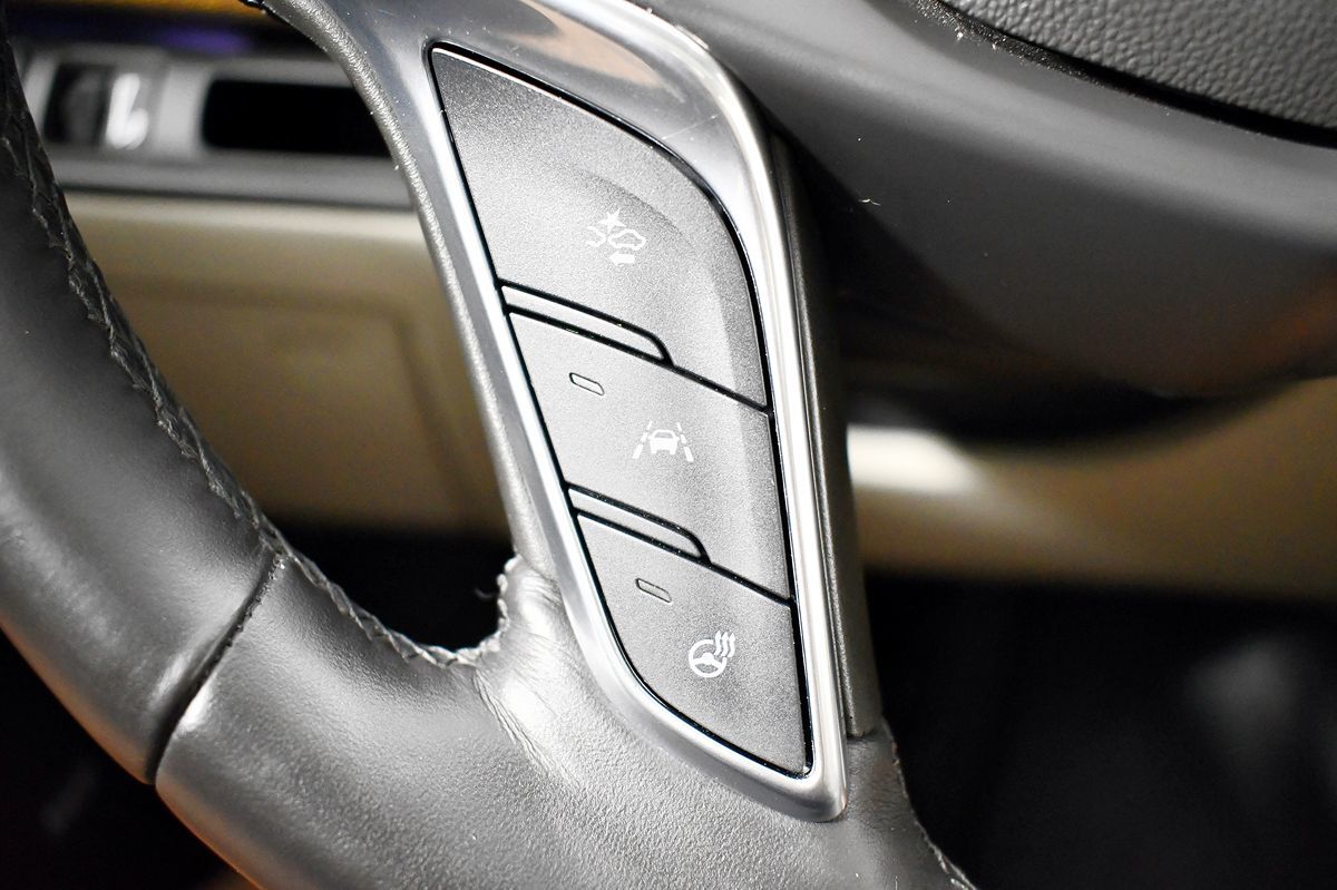 2018 Cadillac CT6 Luxury photo 24