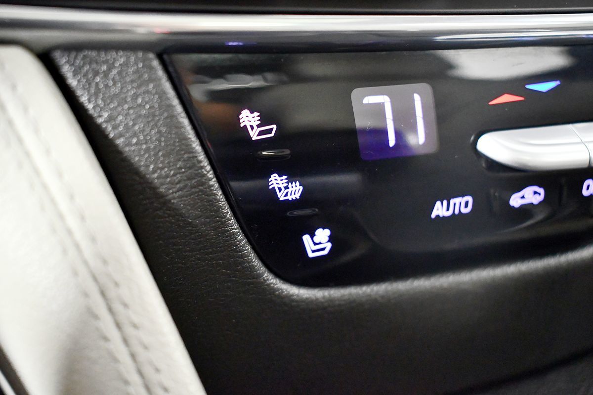 2018 Cadillac CT6 Luxury photo 34