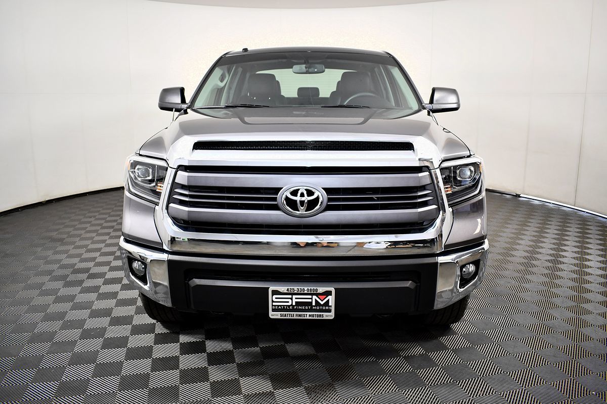 2015 Toyota Tundra SR5 Grade photo 3