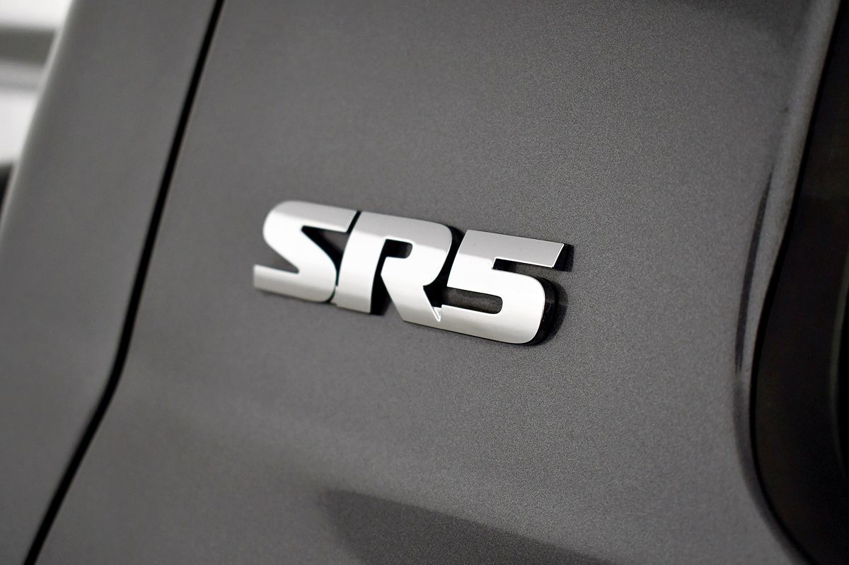 2015 Toyota Tundra SR5 Grade photo 14