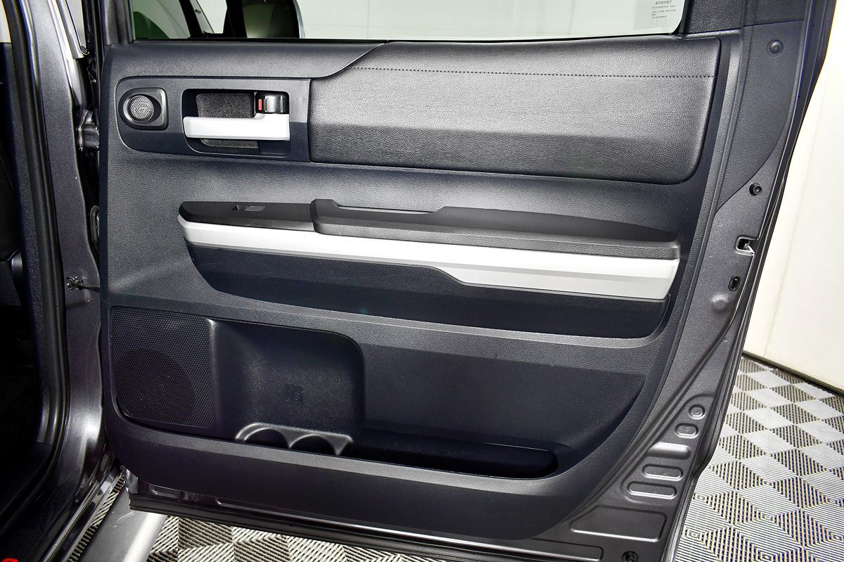 2015 Toyota Tundra SR5 Grade photo 37