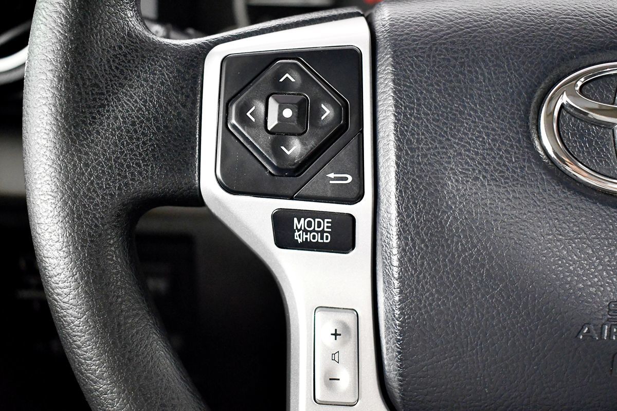 2015 Toyota Tundra SR5 Grade photo 24